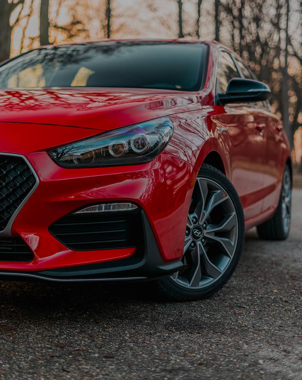  الفرق بين أفلام الحماية (PPF) والنانو سيراميك — وأيهم أنسب لعربيتك؟